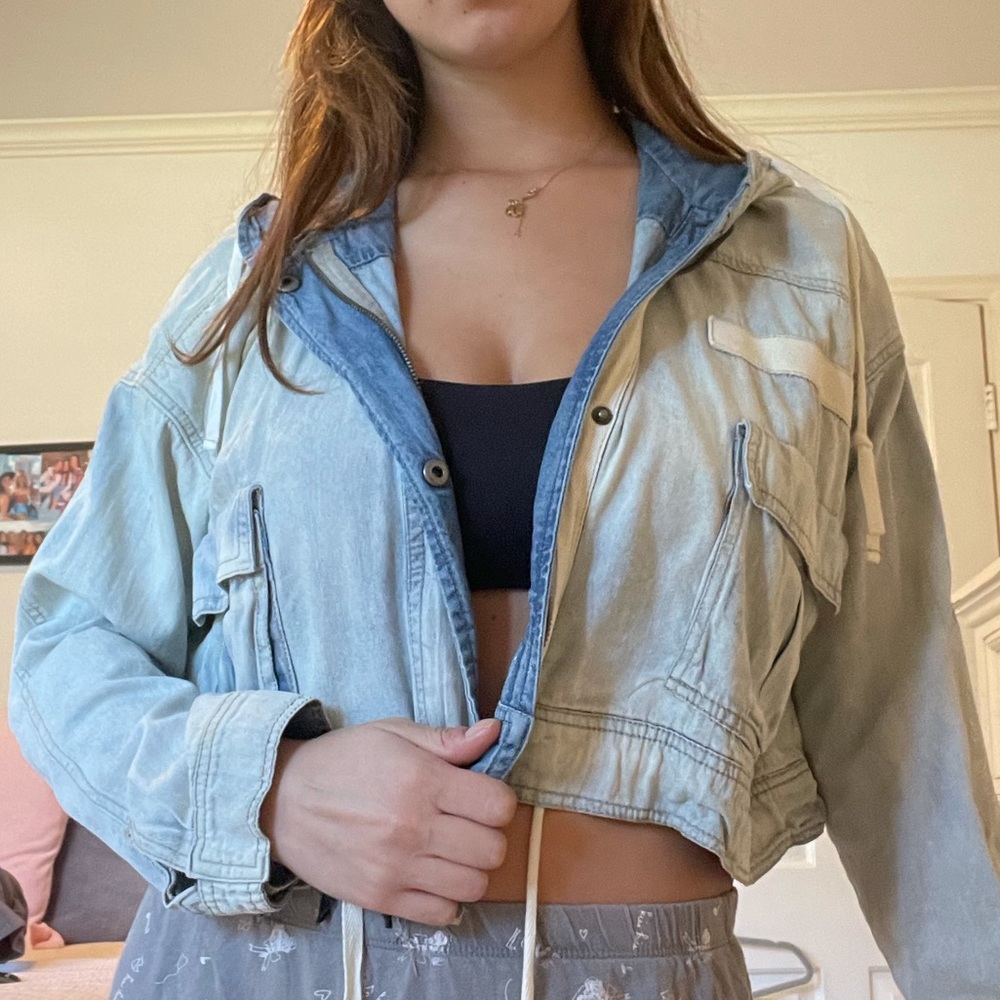 BDG cropped denim hooded jacket